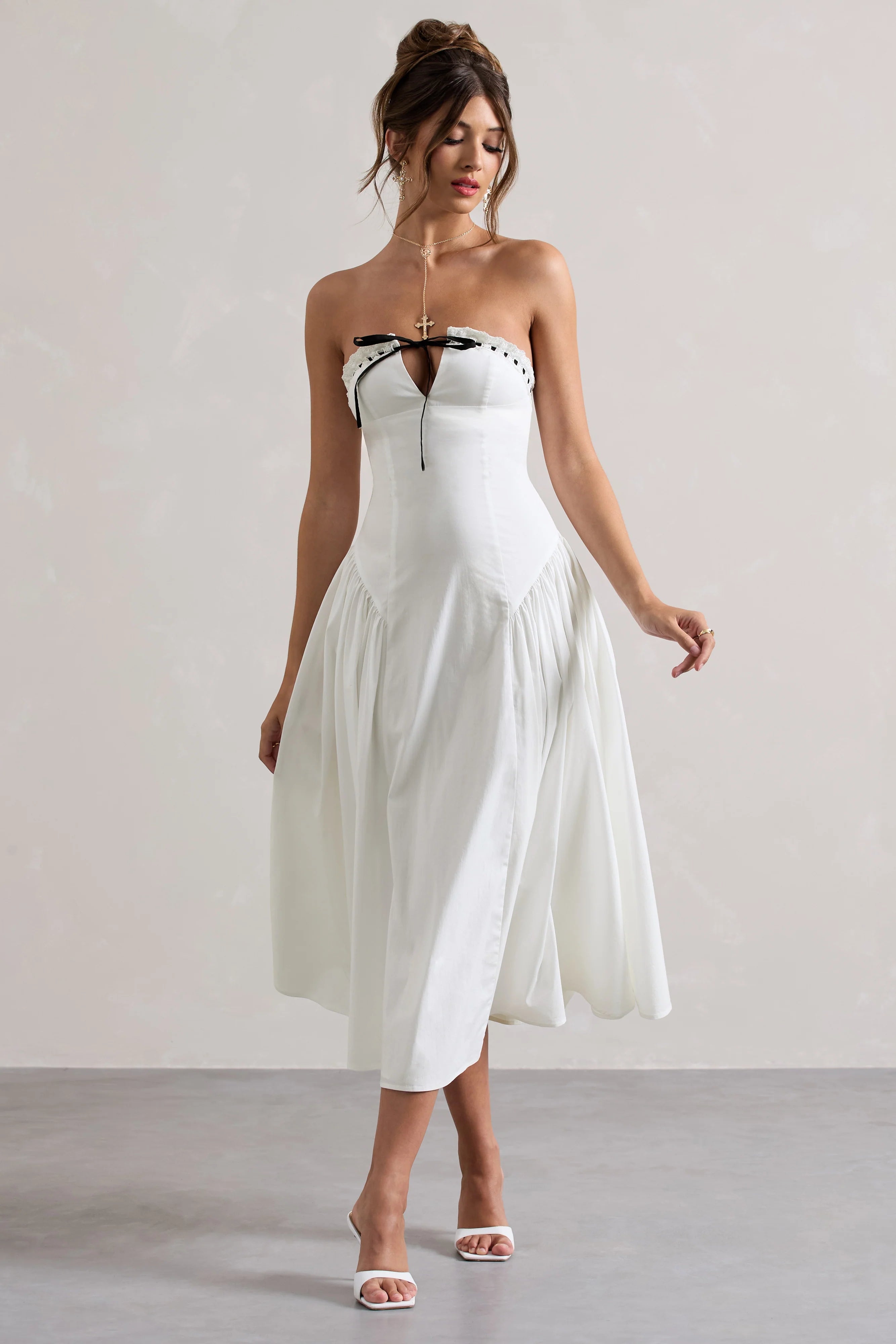 Serrenti | White Poplin Strapless Lace Detail Midi Dress With Volume Skirt